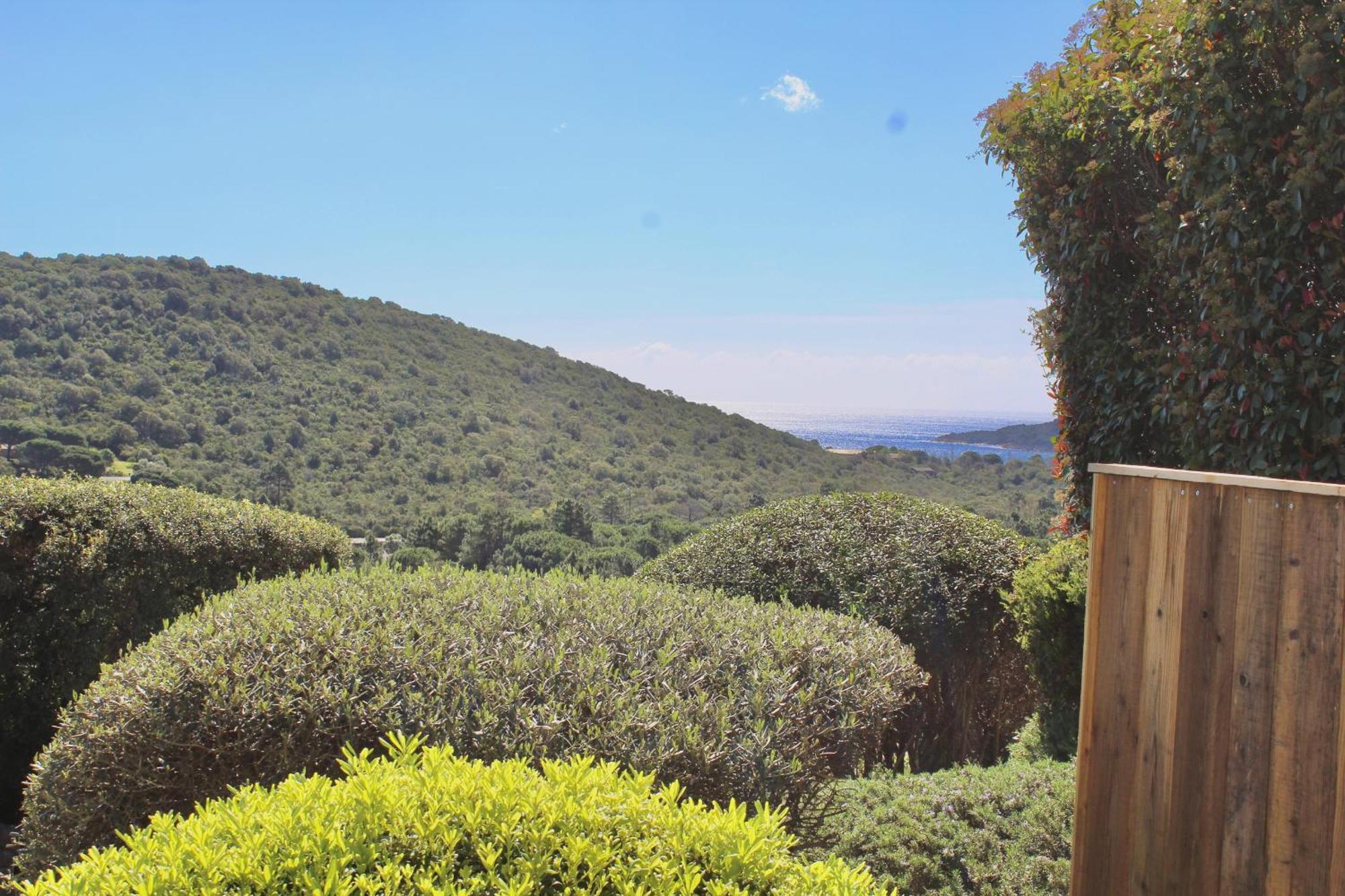 Tres Belle Bergerie Avec Piscine Chauffee A 1 Km De Santa Giulia Villa Порто-Векио Екстериор снимка