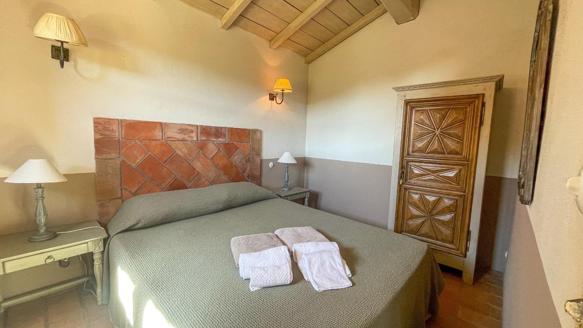 Tres Belle Bergerie Avec Piscine Chauffee A 1 Km De Santa Giulia Villa Порто-Векио Екстериор снимка