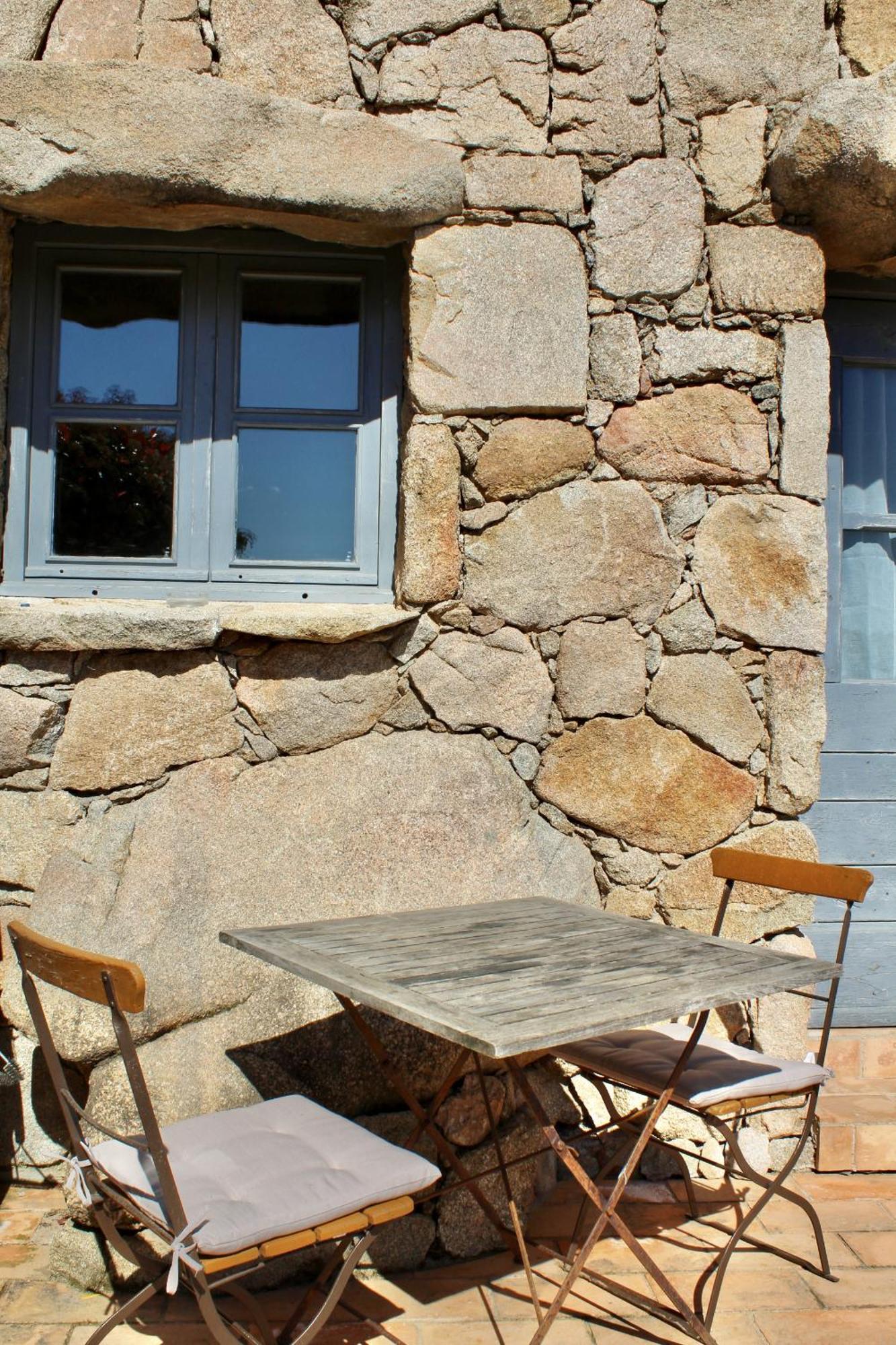 Tres Belle Bergerie Avec Piscine Chauffee A 1 Km De Santa Giulia Villa Порто-Векио Екстериор снимка
